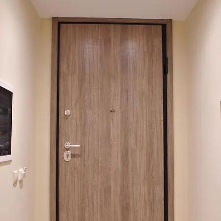 Apartment 20